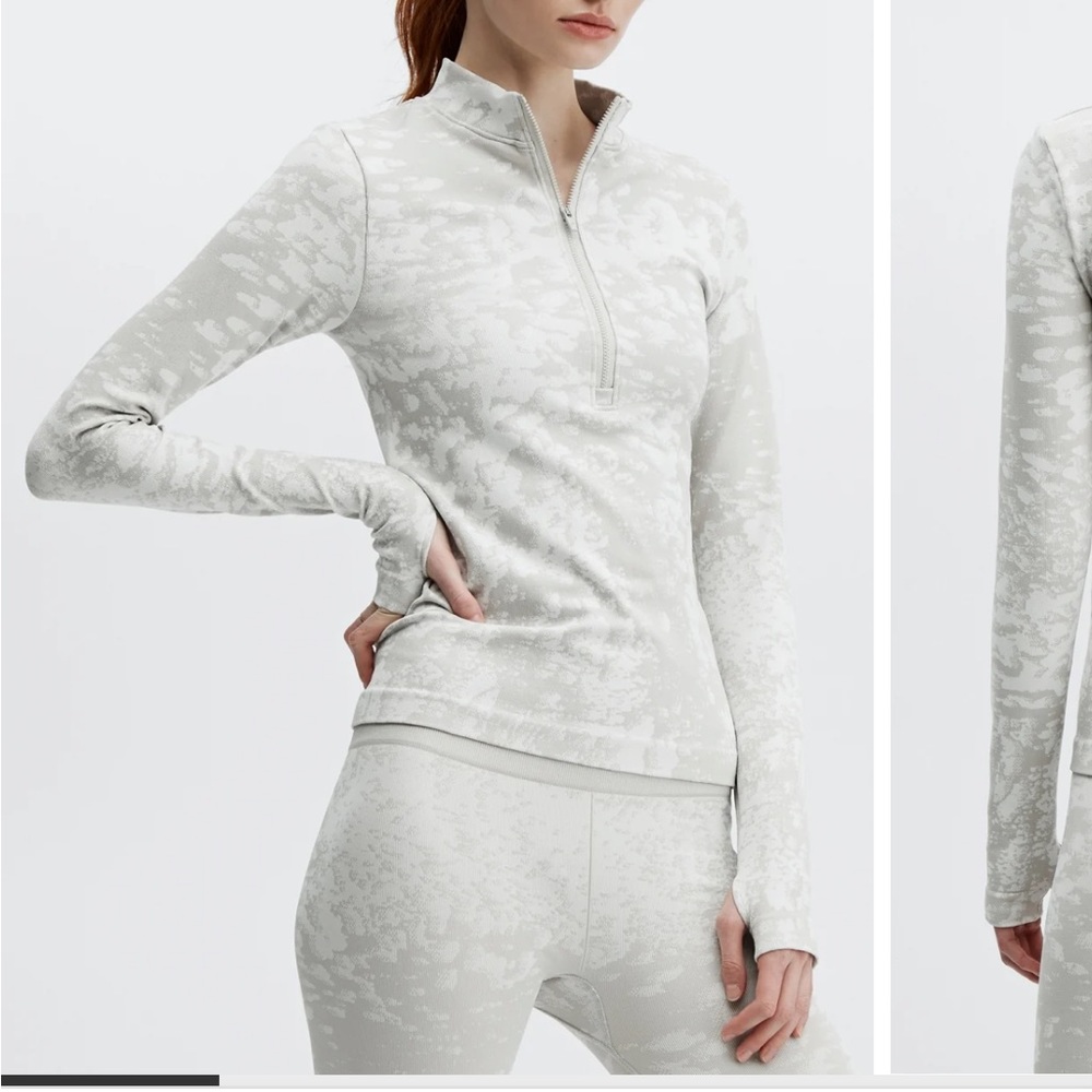 Mist Seamless Half-Zip Long-Sleeve!